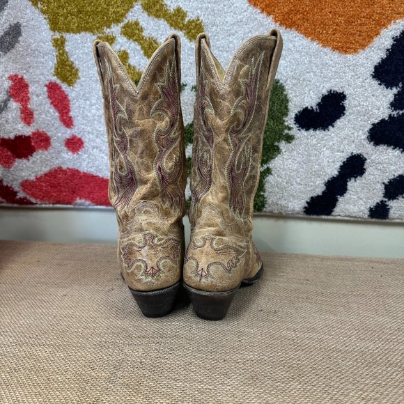 Women's Pointed Toe Genuine Leather Corral Boots - Picture 2 of 3